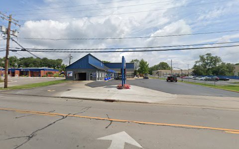 Car Wash «Wash Works Express Car Wash», reviews and photos, 3385 Manchester Rd, Akron, OH 44319, USA