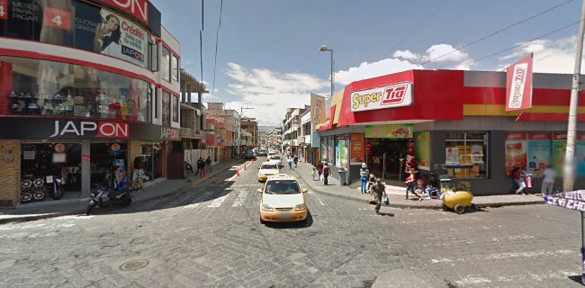 Calle Felix Valencia 7_67y, C. Belisario Quevedo, Latacunga, Ecuador