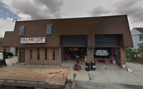 Auto Body Shop «Village Auto Body Works, Inc.», reviews and photos, 248 Winthrop Ave, Westbury, NY 11590, USA