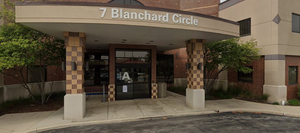 7 Blanchard Cir # 206, Wheaton, IL 60189, USA