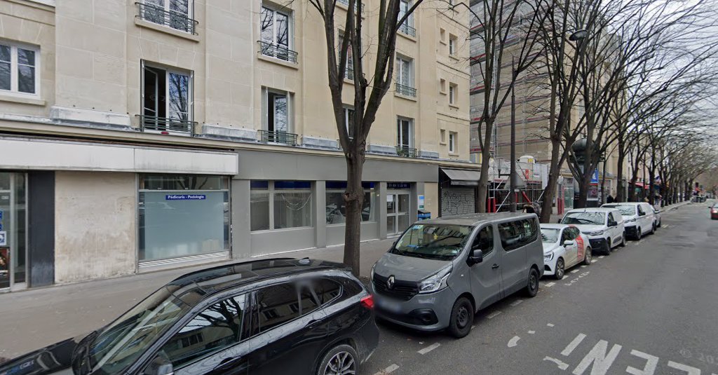 Maison Blanche Immobilier à Paris (Paris 75)