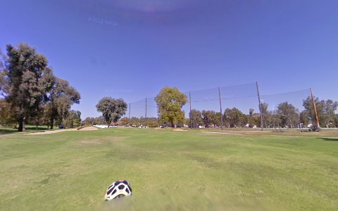 Golf Course «Vista Valencia Golf Course», reviews and photos, 24700 Trevino Dr, Valencia, CA 91355, USA