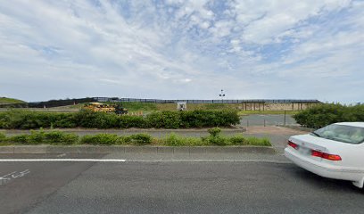 大型車駐車場（波子海水浴場 内）