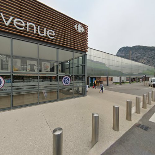 Carrefour Banque à Saint-Egrève