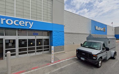 Tire Shop «Walmart Tires & Auto Parts», reviews and photos, 3501 8th St SW, Altoona, IA 50009, USA