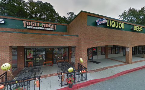 Liquor Store «Dunwoody Liquor Store», reviews and photos, 2090 Dunwoody Club Dr # 125, Atlanta, GA 30350, USA
