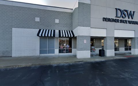 Shoe Store «DSW Designer Shoe Warehouse», reviews and photos, 4135 Miller Rd, Flint, MI 48507, USA