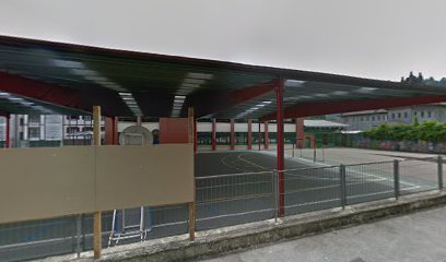 Colegio Público - Herriko Eskolak en Areatza