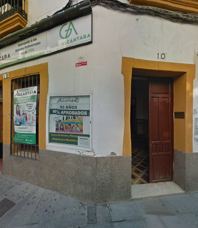 Centro de Oposiciones Alcántara