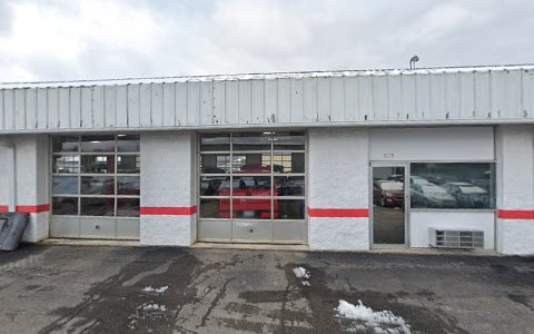 Auto Body Shop «Thomas Auto Collision», reviews and photos, 1530 N Leroy St # 103, Fenton, MI 48430, USA