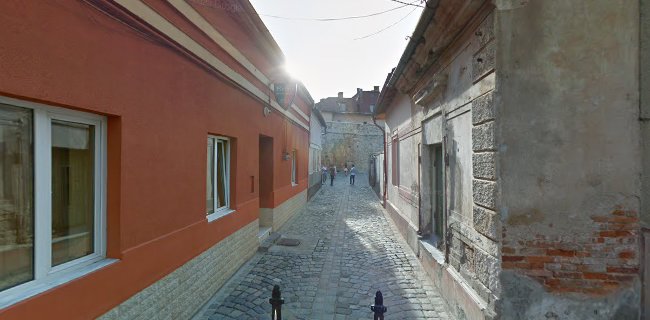 Opinii despre Casa Báthory-Apor din Cluj-Napoca în <nil> - Școală