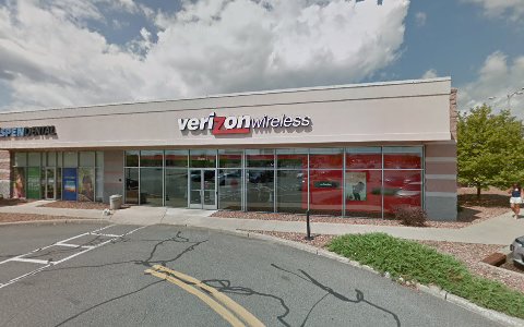 Cell Phone Store «Verizon», reviews and photos, 61 Orange Plaza Ln, Middletown, NY 10940, USA