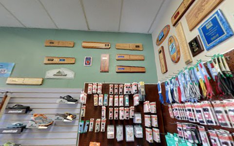Shoe Repair Shop «A Rapid Shoe Repair», reviews and photos, 333 E Bidwell St, Folsom, CA 95630, USA