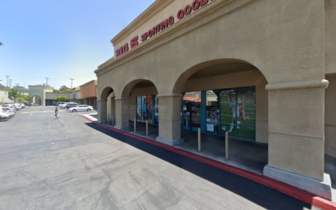 Sporting Goods Store «Big 5 Sporting Goods - Monterey Park», reviews and photos, 2062 S Atlantic Blvd, Monterey Park, CA 91754, USA