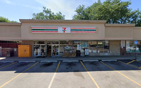 Convenience Store «7-Eleven», reviews and photos, 5320 N Cumberland Ave, Chicago, IL 60656, USA