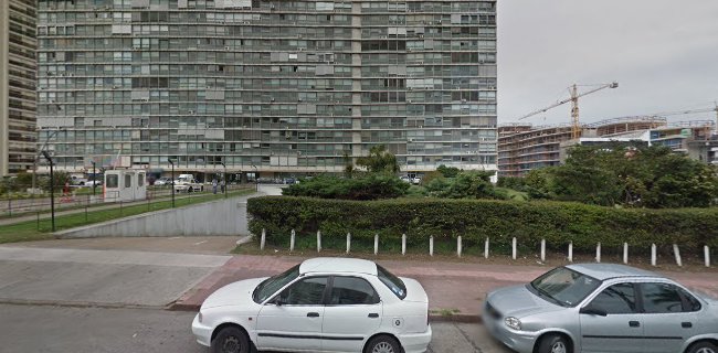 Edificio Panamericano, Av. Dr. Luis Alberto de Herrera 1042, local 004 y, 11300 Montevideo, Uruguay