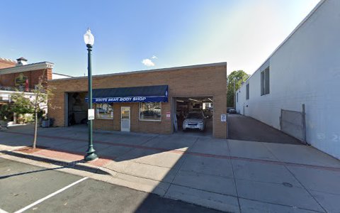 Auto Body Shop «White Bear Body Shop», reviews and photos, 2218 4th St, St Paul, MN 55110, USA