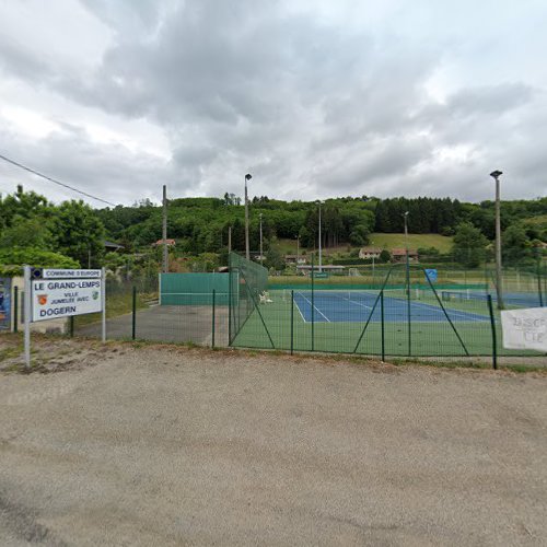 Courts de tennis à Le Grand-Lemps