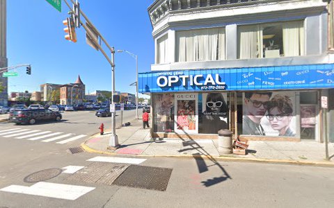 Optician «Crystal Lens Optical LLC», reviews and photos, 670 Main Ave, Passaic, NJ 07055, USA