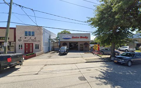 Auto Body Shop «Mill Pond Auto Body / Car Repair / Auto Glass», reviews and photos, 3000 Merrick Rd, Bellmore, NY 11710, USA