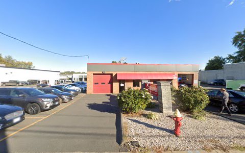 Auto Body Shop «CARSTAR East Hartford», reviews and photos, 50 Village St, East Hartford, CT 06108, USA