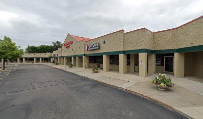 Kayla Middendorf - Pet Food Store in Plymouth Minnesota
