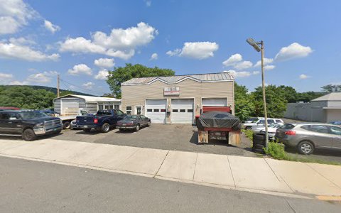 Auto Body Shop «K & N Auto Enterprises, Inc», reviews and photos, 261 N 1st St, Lehighton, PA 18235, USA