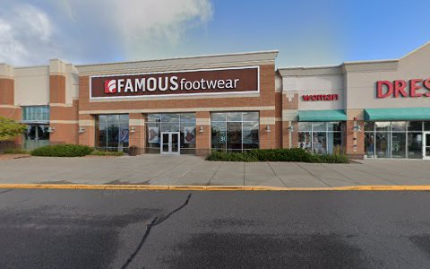 Shoe Store «Famous Footwear», reviews and photos, 12761 Riverdale Blvd, Coon Rapids, MN 55448, USA