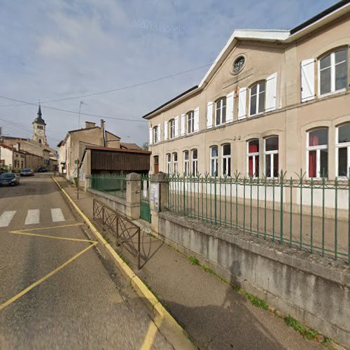 Ecole de Filles à Thiaucourt-Regniéville