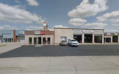 Tire Shop «New Prague Auto Repair», reviews and photos, 205 4th Ave SW, New Prague, MN 56071, USA