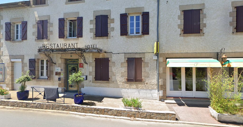 Restaurant Deshors-Foujanet à Chamboulive