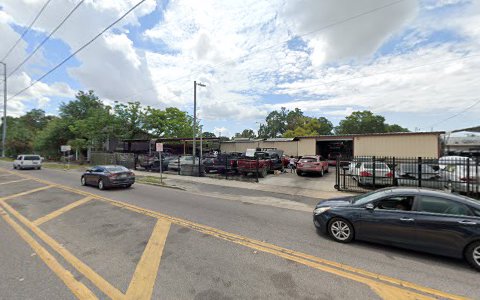 Auto Body Shop «D & S Sales Autobody Repairing», reviews and photos, 3613 N 15th St, Tampa, FL 33605, USA