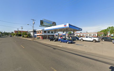 Gas Station «Chevron», reviews and photos, 101 OR-99W, McMinnville, OR 97128, USA