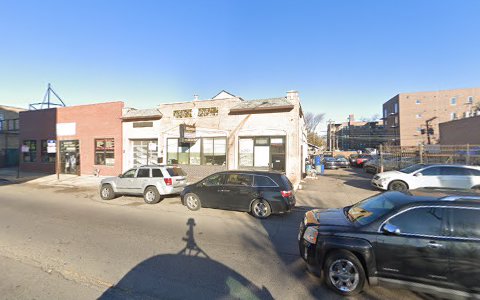 Auto Repair Shop «New Belmont Auto Enterprises Inc», reviews and photos, 4116 W Belmont Ave, Chicago, IL 60641, USA