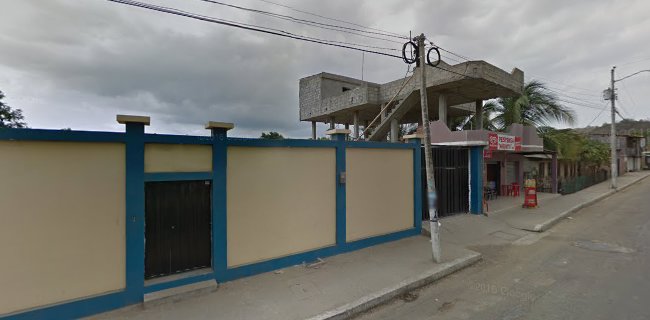 Opiniones de Despensa Marianita Km8 en Bahía de Caráquez - Tienda de ultramarinos