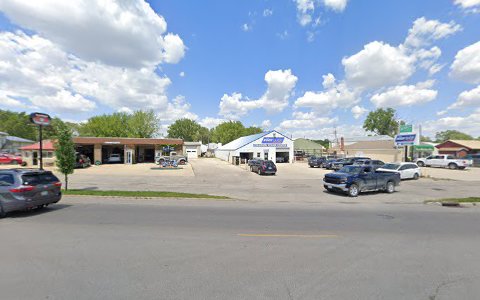 Auto Body Shop «The Body Shop», reviews and photos, 3425 Lafayette Rd, Waterloo, IA 50707, USA