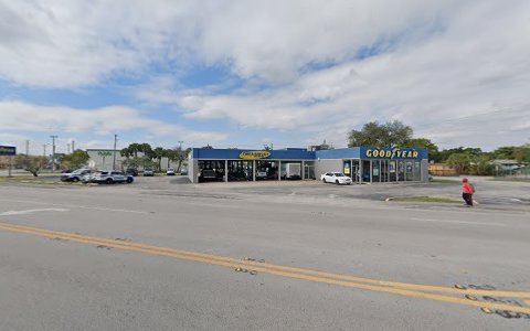 Tire Shop «Goodyear Auto Service Center», reviews and photos, 12850 W Dixie Hwy, North Miami, FL 33161, USA