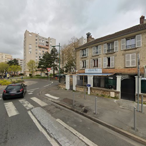 Borne de recharge de véhicules électriques VIRTA Charging Station Saint-Ouen-l'Aumône