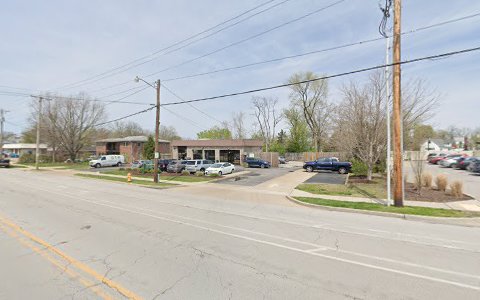 Auto Repair Shop «Greentree Tire & Auto», reviews and photos, 621 W Woodbine Ave, Kirkwood, MO 63122, USA