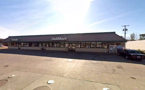 Convenience Store «Deli Mart», reviews and photos, 525 IA-1, Iowa City, IA 52240, USA