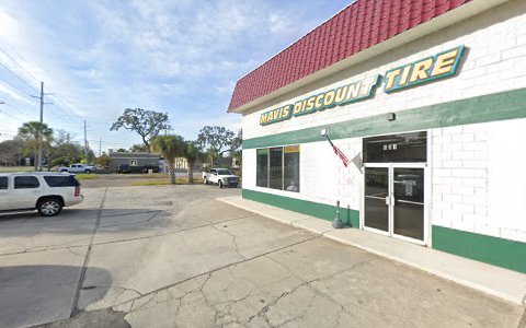 Tire Shop «Advantage Tire & Auto», reviews and photos, 601 Palm Harbor Blvd, Palm Harbor, FL 34683, USA