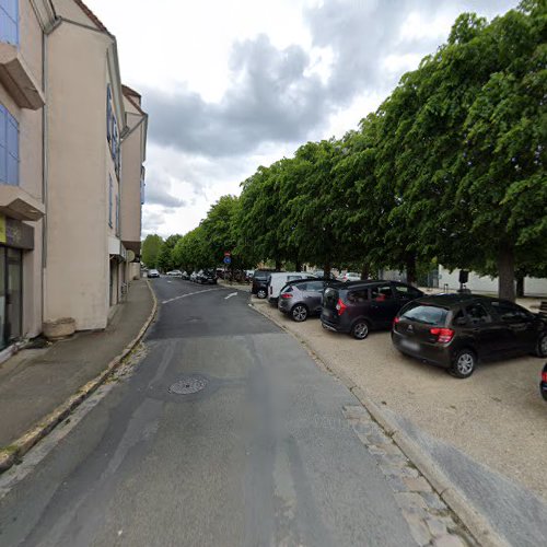 Borne de recharge de véhicules électriques Rambouillet Territoires Charging Station Saint-Arnoult-en-Yvelines