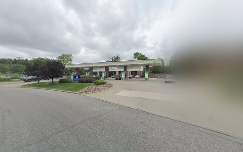 Car Wash «Waterway Gas & Wash», reviews and photos, 30299 Chagrin Blvd, Pepper Pike, OH 44124, USA