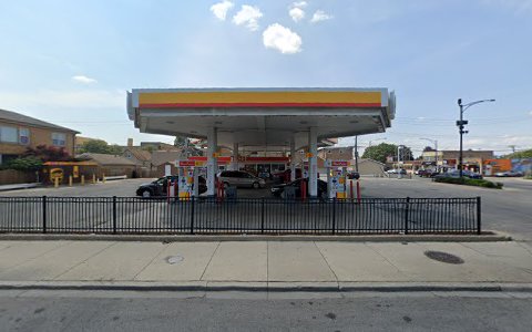 Gas Station «Shell», reviews and photos, 5500 S Pulaski Rd, Chicago, IL 60629, USA