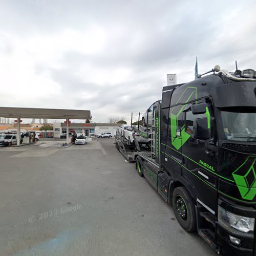 Borne de recharge de véhicules électriques Renault Charging Station Istres