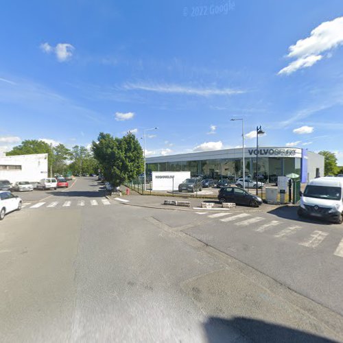 Borne de recharge de véhicules électriques Volvo Station de recharge Saint-Ouen-l'Aumône