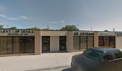 Estrada Chiropractic - Chiropractor in Garden City Kansas