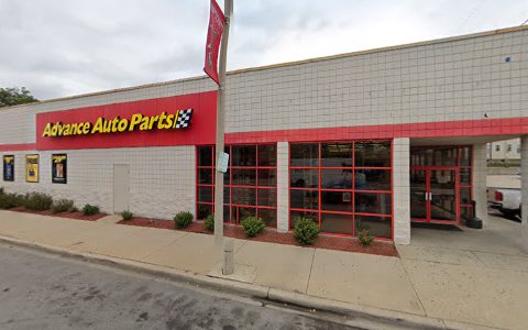 Auto Parts Store «Advance Auto Parts», reviews and photos, 5816 W North Ave, Milwaukee, WI 53208, USA