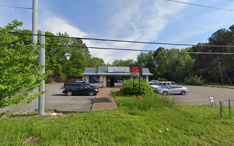 Dry Cleaner «Lily Cleaners & Coin Laundry», reviews and photos, 6433 Hull Street Rd, Richmond, VA 23224, USA