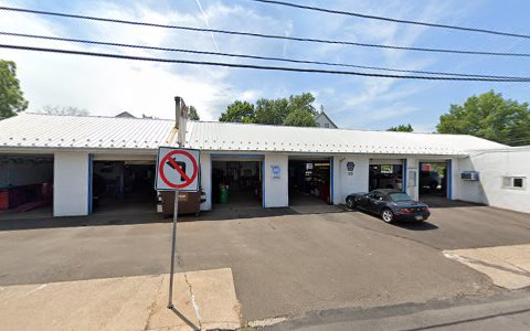 Auto Repair Shop «One King Automotive Center», reviews and photos, 111 S Walnut St, Silverdale, PA 18962, USA